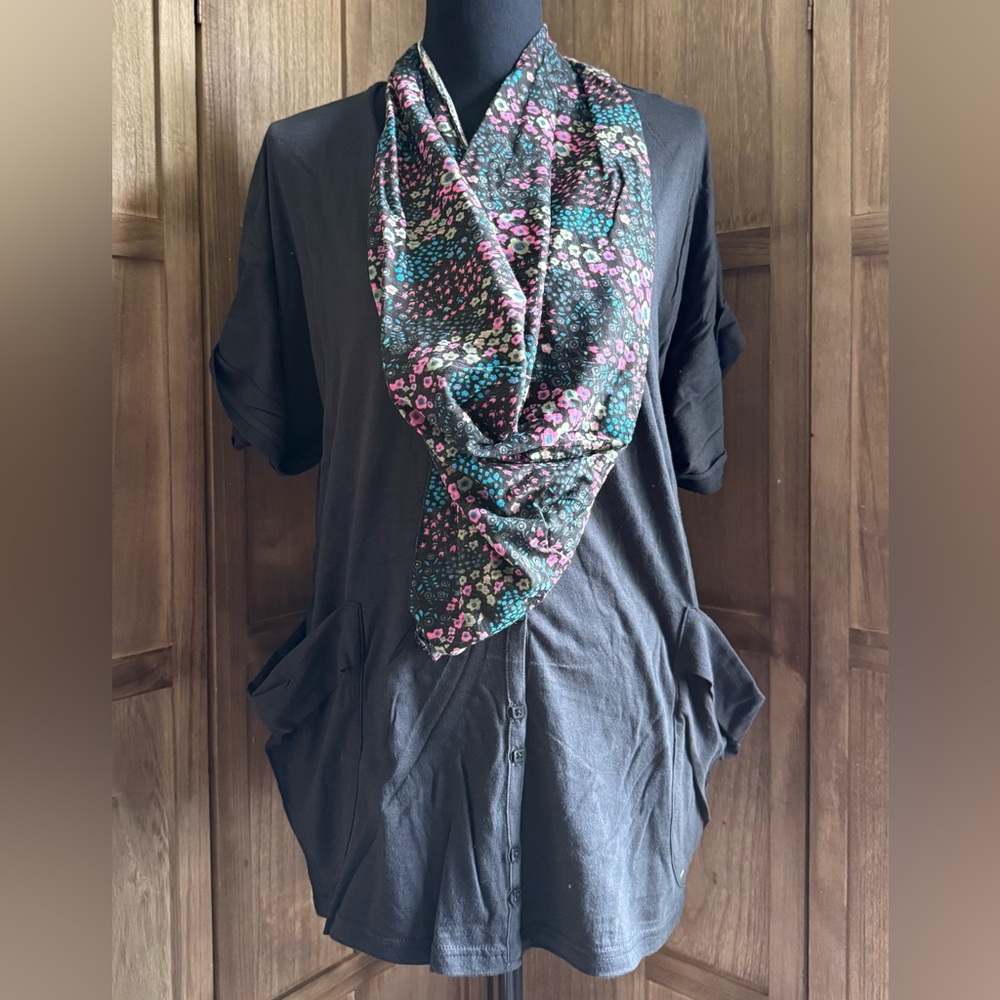 NWT Women's Route 66 Black Short Sleeve Cardigan with Floral Scarf.